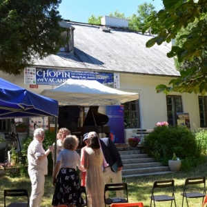 pokaż obrazek - Koncert fortepianowy Chopin en Vacances 2021 w Parskach nad Nerem.