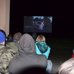 pokaż obrazek - Kino plenerowe na 33 Ogólnopolskim Zlocie Drużyn Nieprzetartego Szlaku ZHP w Stemplewie